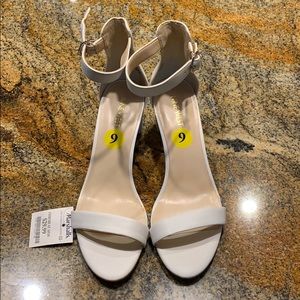 NEW Nine West Dress Shoe!